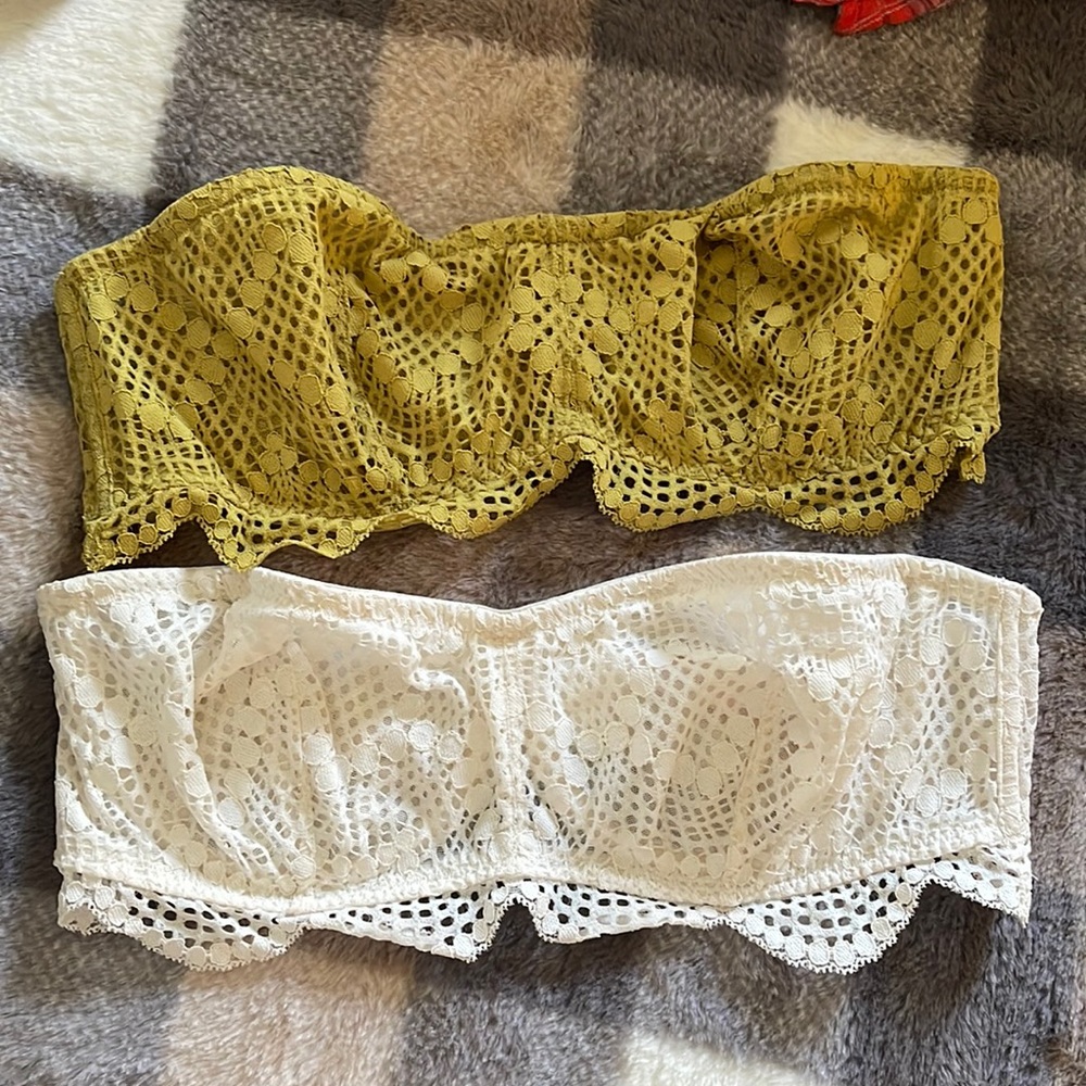 NWOT CREAM Victoria Secret strapless bralette (1) size L